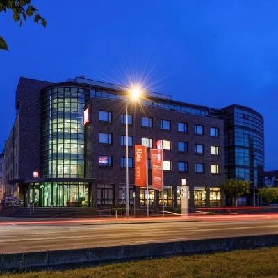 Ibis Rostock Am Stadthafen Hotel Exterior photo